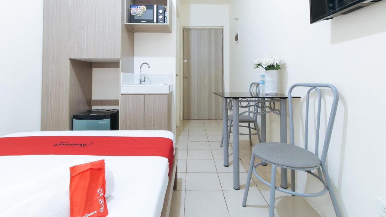Reddoorz Plus @ Urban Deca Tower Edsa 2 ماندالويونغ المظهر الخارجي الصورة